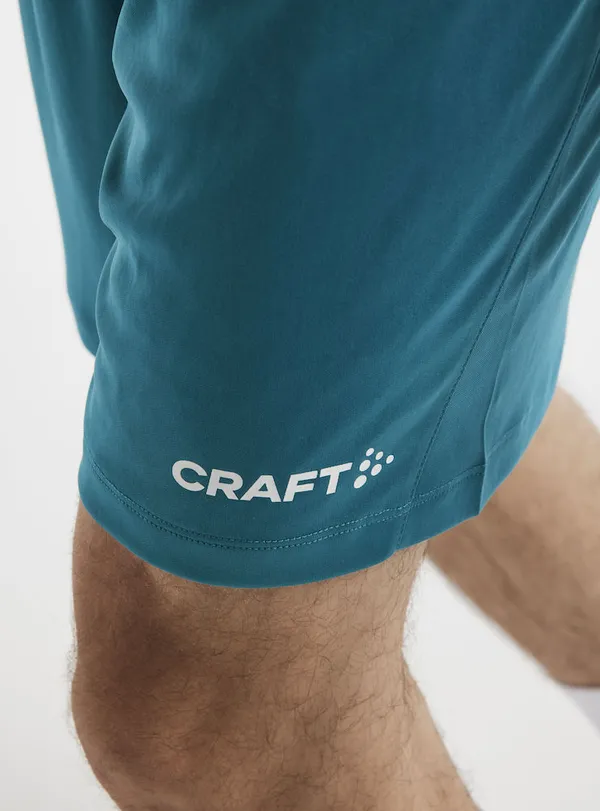 1905572-625000_CRAFT SQUAD SHORT SOLID M_Closeup4.jpg
